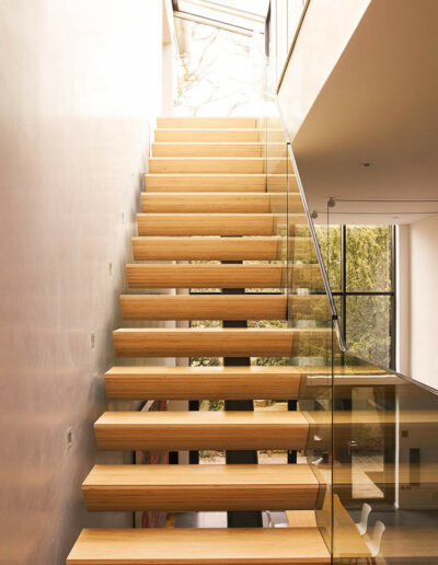 Light wood straight staircase